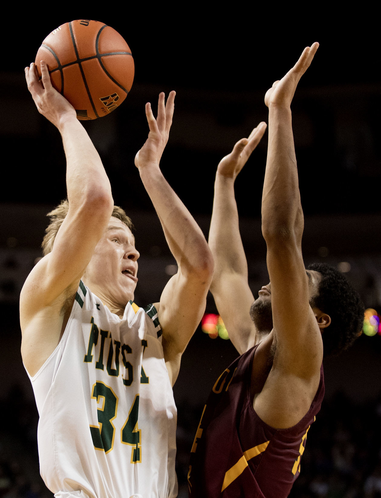 Omaha Roncalli vs. Lincoln Pius X, 3.9